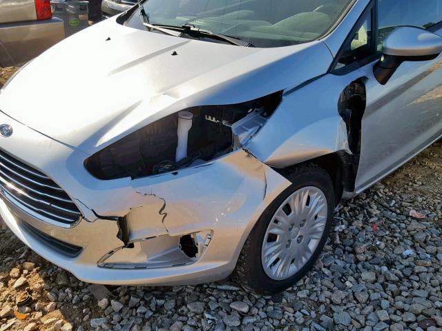 3FADP4AJXFM107516 - 2015 FORD FIESTA S SILVER photo 9