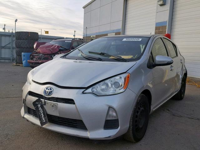 JTDKDTB3XE1573267 - 2014 TOYOTA PRIUS C SILVER photo 2