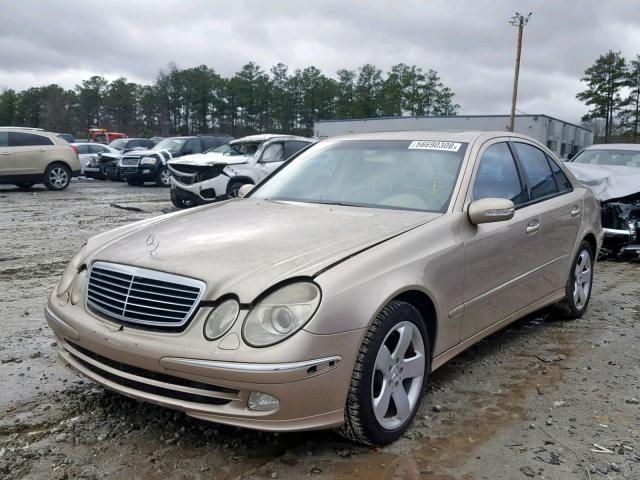 WDBUF65J64A506595 - 2004 MERCEDES-BENZ E 320 TAN photo 2