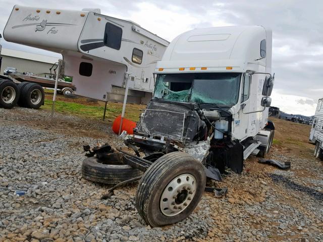 1FUJA6CG82PJ02078 - 2002 FREIGHTLINER CONVENTION WHITE photo 2