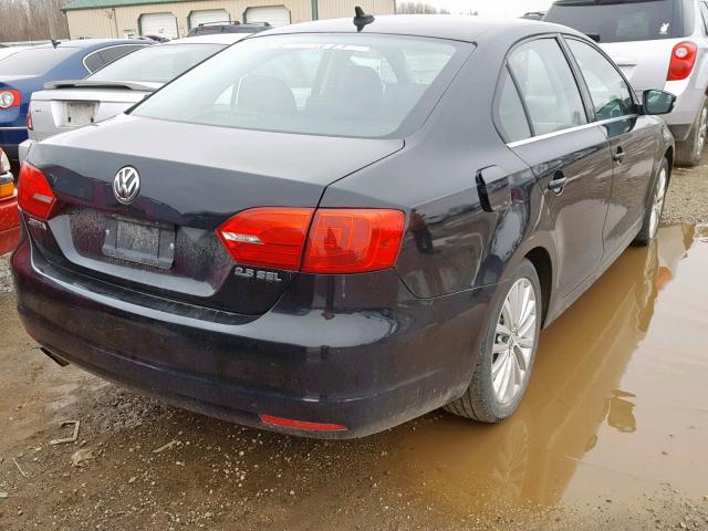 3VWLZ7AJ8BM316424 - 2011 VOLKSWAGEN JETTA SEL BLACK photo 4