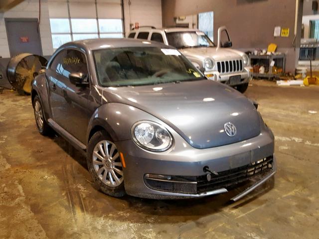 3VWFP7AT2CM615364 - 2012 VOLKSWAGEN BEETLE GRAY photo 1