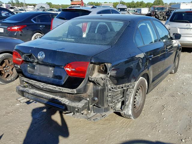 3VW2K7AJ3DM399716 - 2013 VOLKSWAGEN JETTA BASE BLACK photo 4