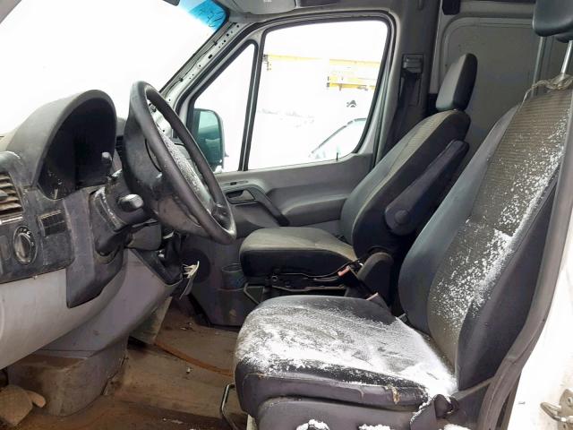 WD0PF345385225765 - 2008 DODGE SPRINTER 3 WHITE photo 5