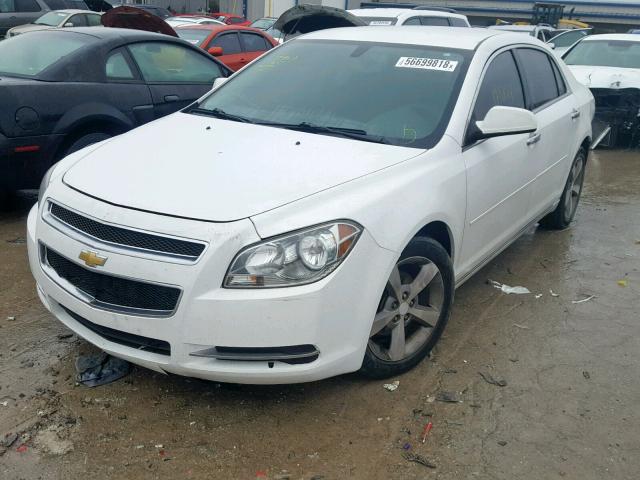 1G1ZC5EUXCF268443 - 2012 CHEVROLET MALIBU 1LT WHITE photo 2