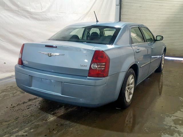 2C3KA43R38H268219 - 2008 CHRYSLER 300 LX BLUE photo 4