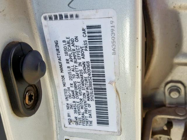 5Y2SL63885Z409368 - 2005 PONTIAC VIBE SILVER photo 10