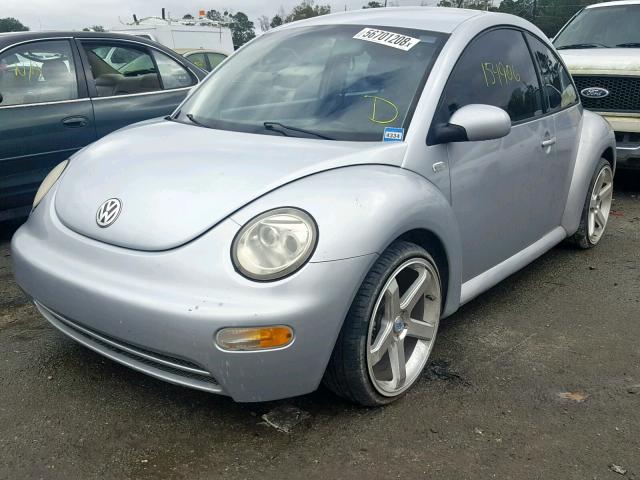 3VWBK21C43M409494 - 2003 VOLKSWAGEN NEW BEETLE SILVER photo 2