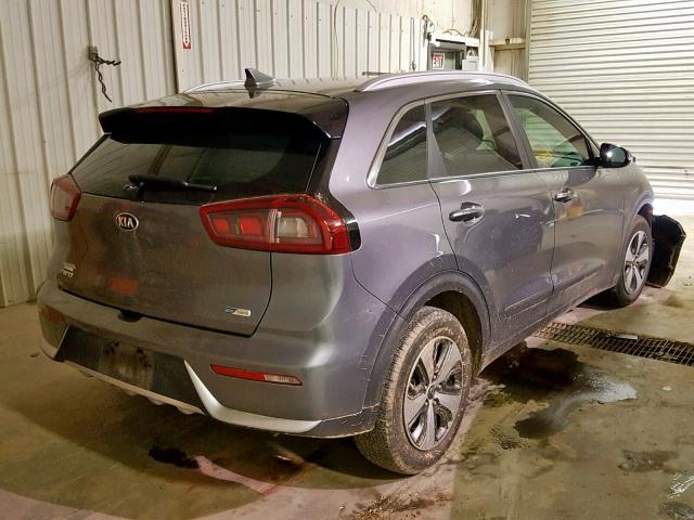 KNDCC3LC6H5069866 - 2017 KIA NIRO EX GRAY photo 4