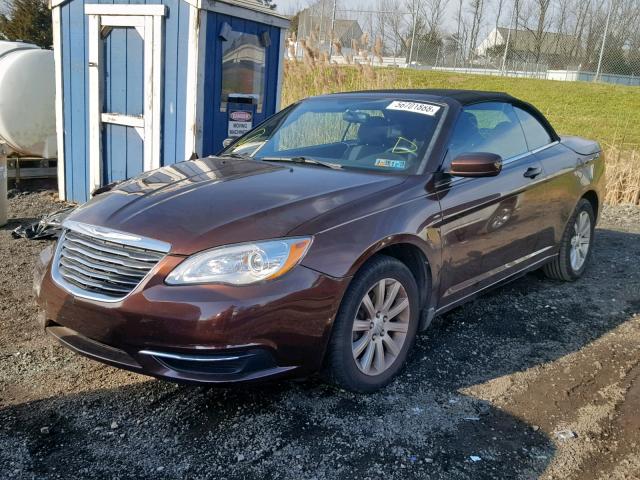 1C3BCBEB5DN526627 - 2013 CHRYSLER 200 TOURIN BROWN photo 2