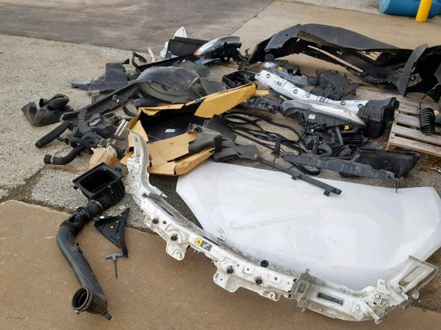 ZFBERFAT3G6B45540 - 2016 RAM PROMASTER 白色 照片 9