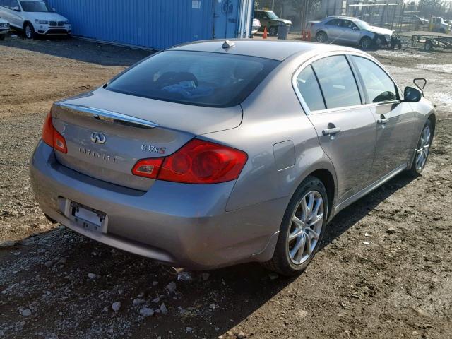 JNKCV61F59M352466 - 2009 INFINITI G37 SILVER photo 4