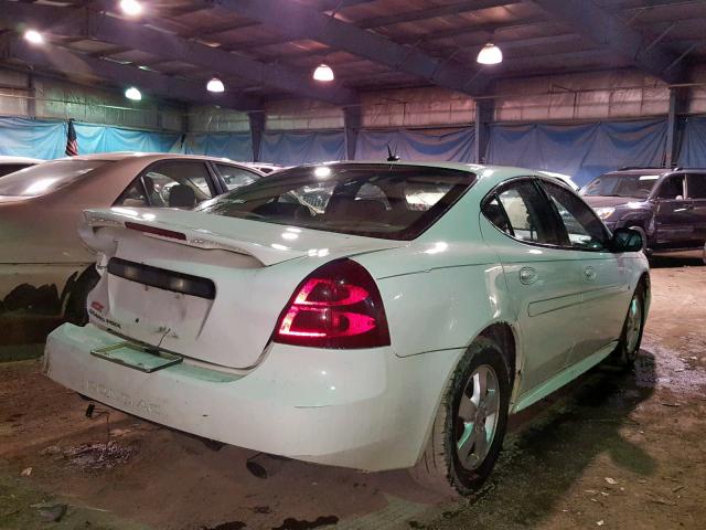 2G2WP552571239155 - 2007 PONTIAC GRAND PRIX WHITE photo 4