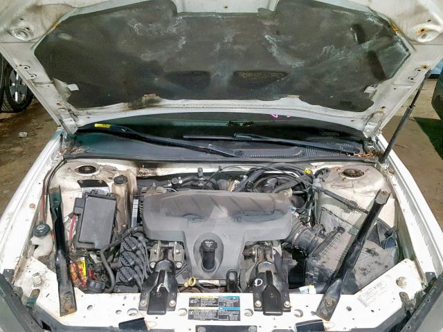 2G2WP552571239155 - 2007 PONTIAC GRAND PRIX WHITE photo 7