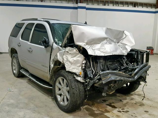 1GKS2EEF3BR283932 - 2011 GMC YUKON DENA SILVER photo 1