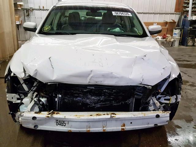 1FAHP2EW5BG141301 - 2011 FORD TAURUS SEL WHITE photo 9