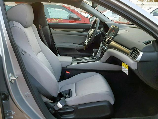 1HGCV1F16JA123125 - 2018 HONDA ACCORD LX SILVER photo 5