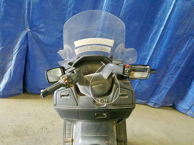 JS1CP51A572100360 - 2007 SUZUKI AN650 GRAY photo 5