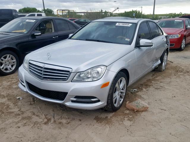 WDDGF4HB2EA918205 - 2014 MERCEDES-BENZ C 250 SILVER photo 2