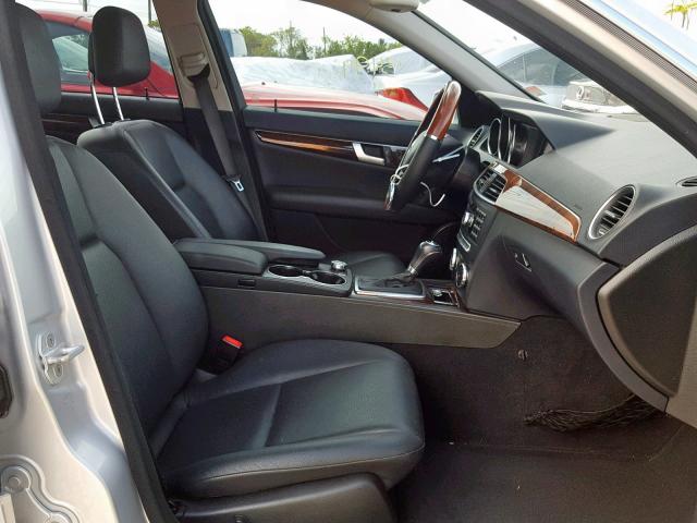 WDDGF4HB2EA918205 - 2014 MERCEDES-BENZ C 250 SILVER photo 5