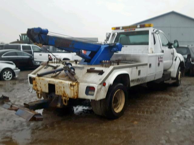 3FRNF65B77V516345 - 2007 FORD F650 SUPER WHITE photo 4