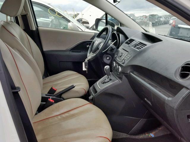 JM1CW2DLXC0127077 - 2012 MAZDA 5 WHITE photo 5