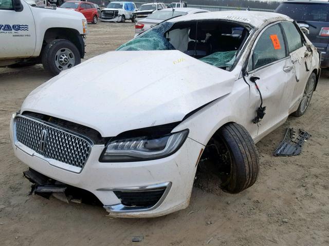 3LN6L5E95HR606357 - 2017 LINCOLN MKZ RESERV WHITE photo 2