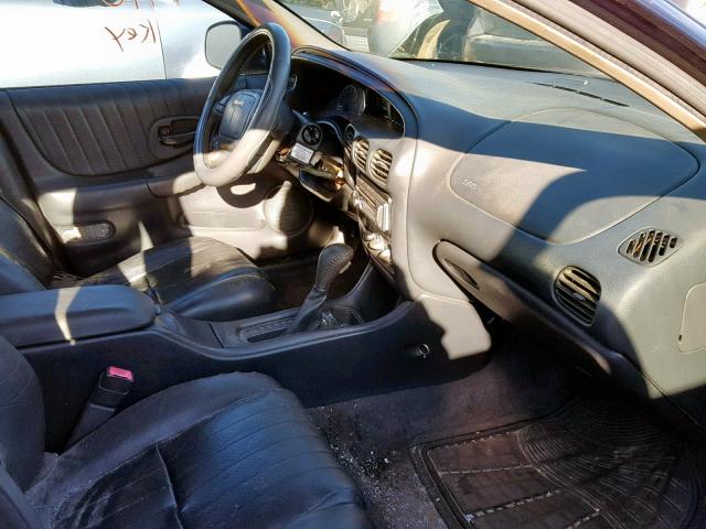 1G2WP52KXYF158215 - 2000 PONTIAC GRAND PRIX ლურჯი ფოტო 5