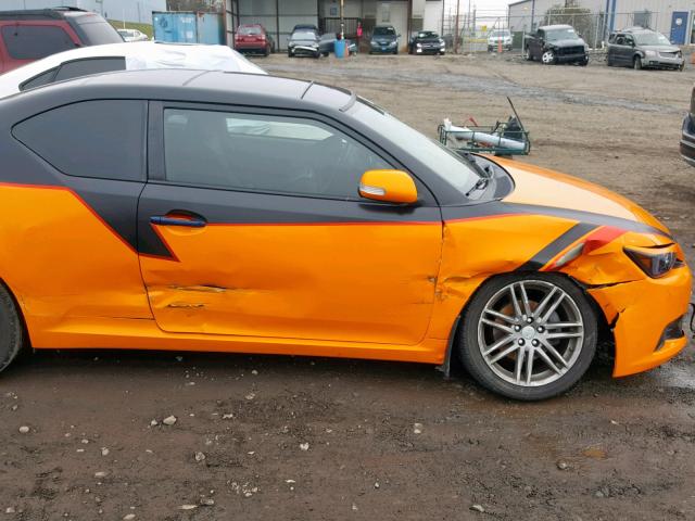JTKJF5C76B3011961 - 2011 TOYOTA SCION TC 橙色 照片 9