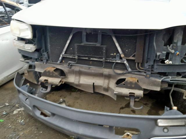 1GKEK13T01R170680 - 2001 GMC YUKON TAN photo 9