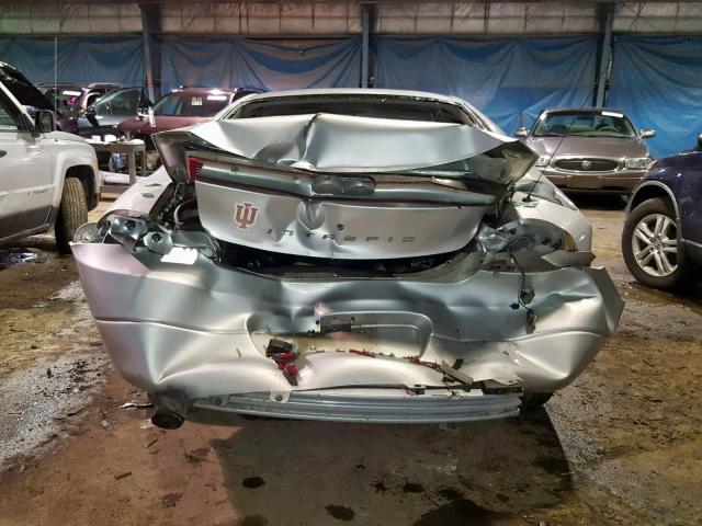 2B3HD56J8YH287665 - 2000 DODGE INTREPID E SILVER photo 9