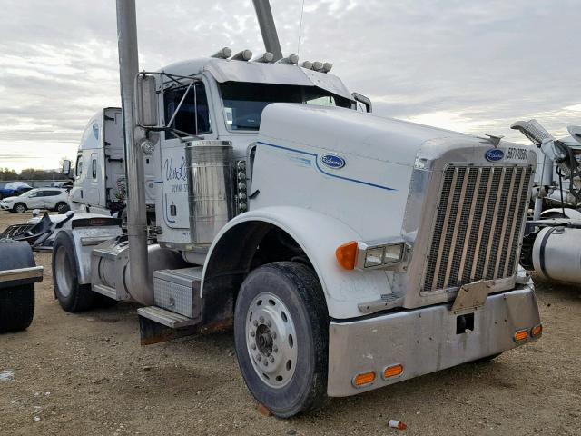 1XP5A97X6TN393051 - 1996 PETERBILT 379 WHITE photo 1