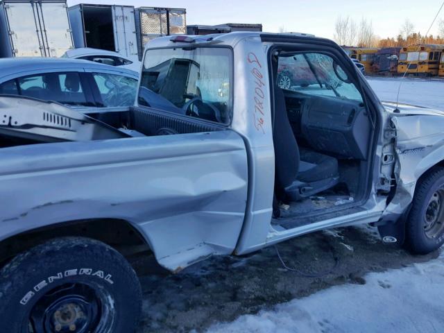 1FTYR10UX4TA11772 - 2004 FORD RANGER SILVER photo 9