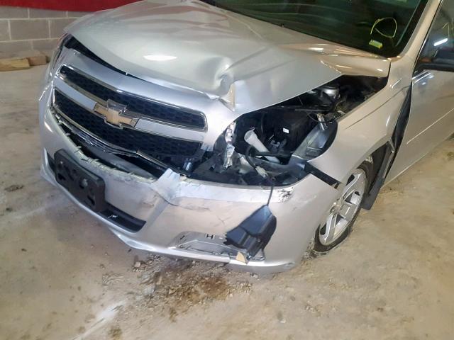 1G11B5SA9DF347338 - 2013 CHEVROLET MALIBU LS SILVER photo 9
