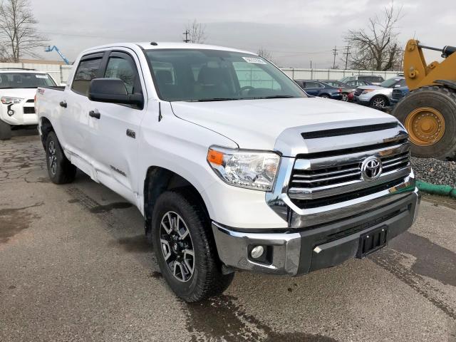 5TFDY5F18HX670311 - 2017 TOYOTA TUNDRA CRE WHITE photo 1