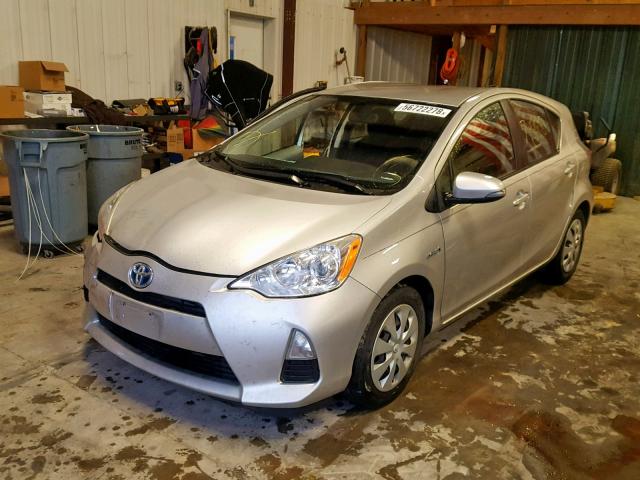 JTDKDTB3XC1518010 - 2012 TOYOTA PRIUS C SILVER photo 2