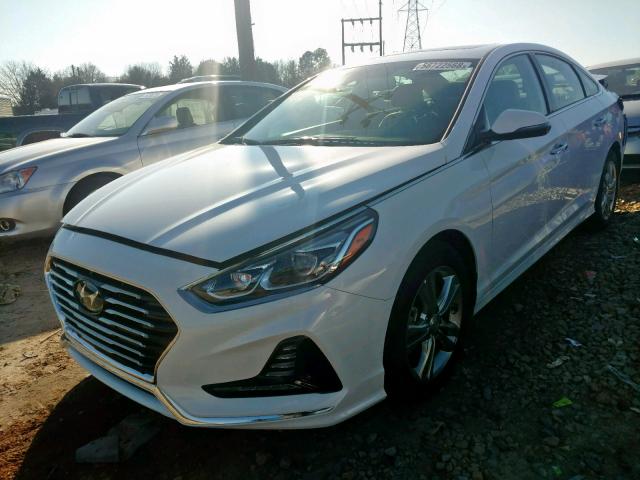 5NPE34AF4JH689813 - 2018 HYUNDAI SONATA SPO WHITE photo 2