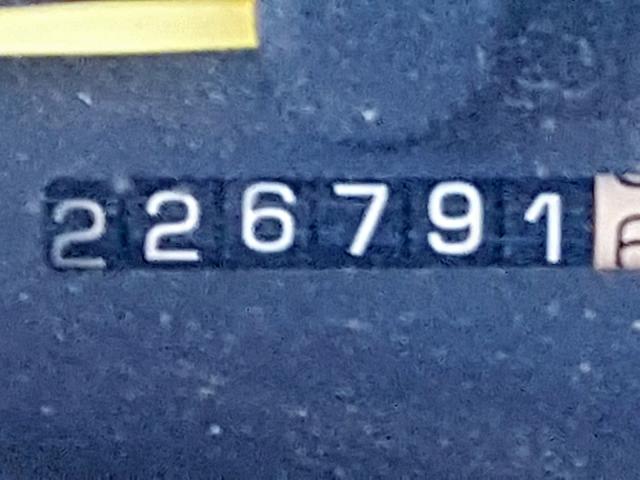 1G2WR52111F128771 - 2001 PONTIAC GRAND PRIX BROWN photo 8