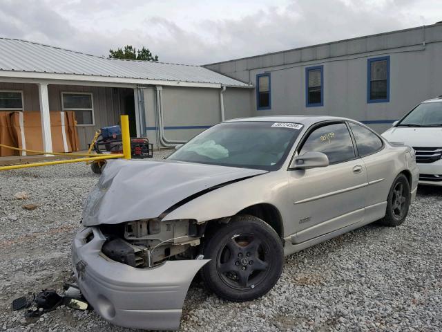 1G2WP1216WF282396 - 1998 PONTIAC GRAND PRIX SILVER photo 2