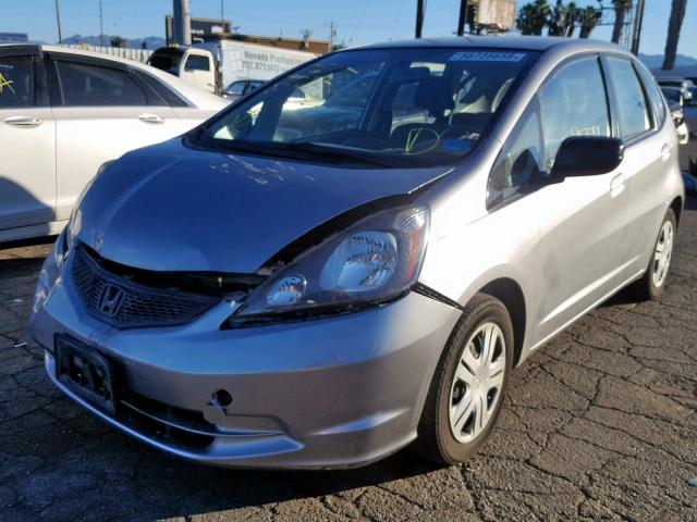 JHMGE88209C000157 - 2009 HONDA FIT GRAY photo 2