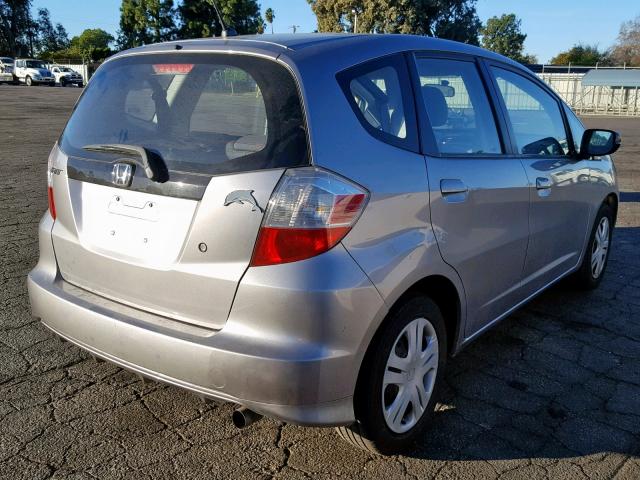 JHMGE88209C000157 - 2009 HONDA FIT GRAY photo 4