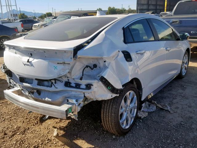 1G1RB6S58JU131337 - 2018 CHEVROLET VOLT PREMI WHITE photo 4