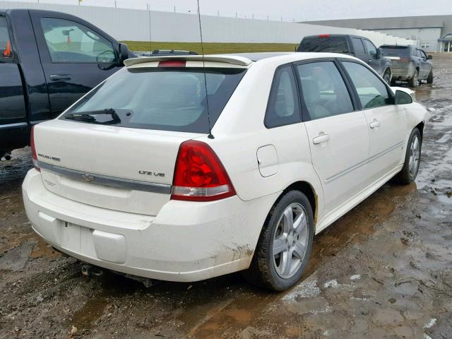 1G1ZU63856F150538 - 2006 CHEVROLET MALIBU MAX WHITE photo 4
