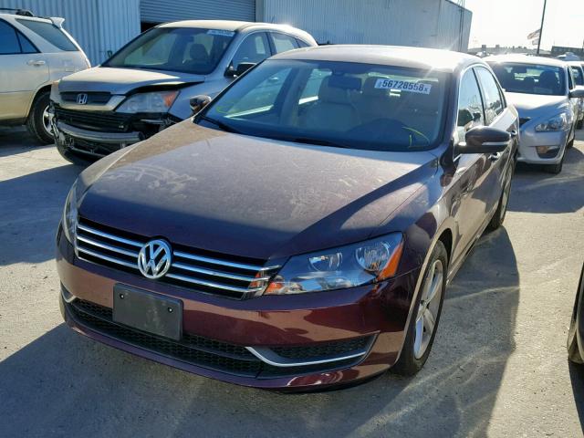 1VWBP7A33DC003160 - 2013 VOLKSWAGEN PASSAT SE MAROON photo 2