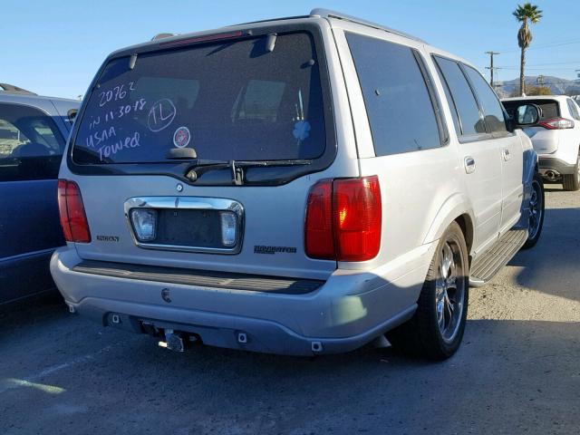 5LMEU27A1YLJ25578 - 2000 LINCOLN NAVIGATOR 银色 照片 4