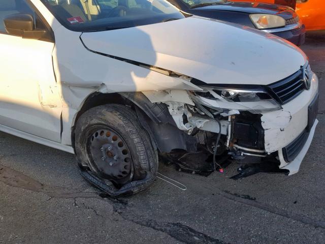 3VW2K7AJ9DM449602 - 2013 VOLKSWAGEN JETTA BASE Սպիտակ լուսանկար 9