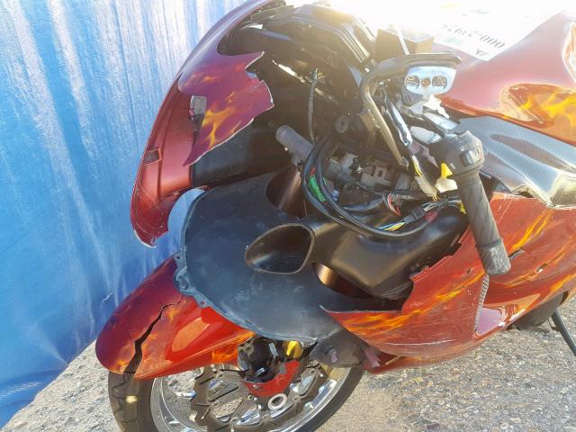 JS1GW71A752105301 - 2005 SUZUKI GSX1300 RK RED photo 9