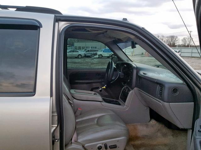 1GKEK13Z53R273679 - 2003 GMC YUKON BEIGE photo 5