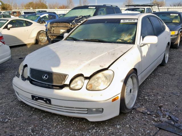 JT8BD68SXY0106732 - 2000 LEXUS GS 300 WHITE photo 2