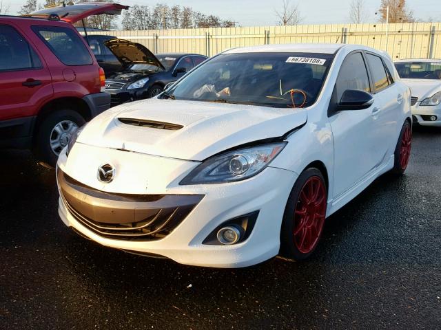 JM1BL1L45D1748716 - 2013 MAZDA SPEED 3 WHITE photo 2
